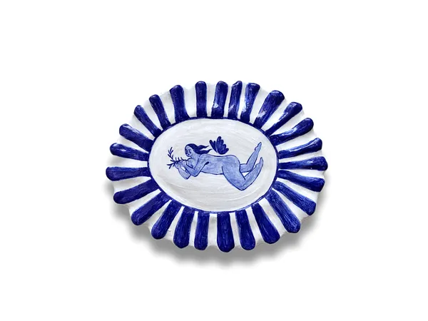 Image of Flying by Diana Ruban , size: 15.2 x 19.5 x 1cm, made of White clay 1200 degrees fired, Sculpture medium, from Georgia , part of the Ceramics and modeling series, priced at $350 Photo 2 of 2.