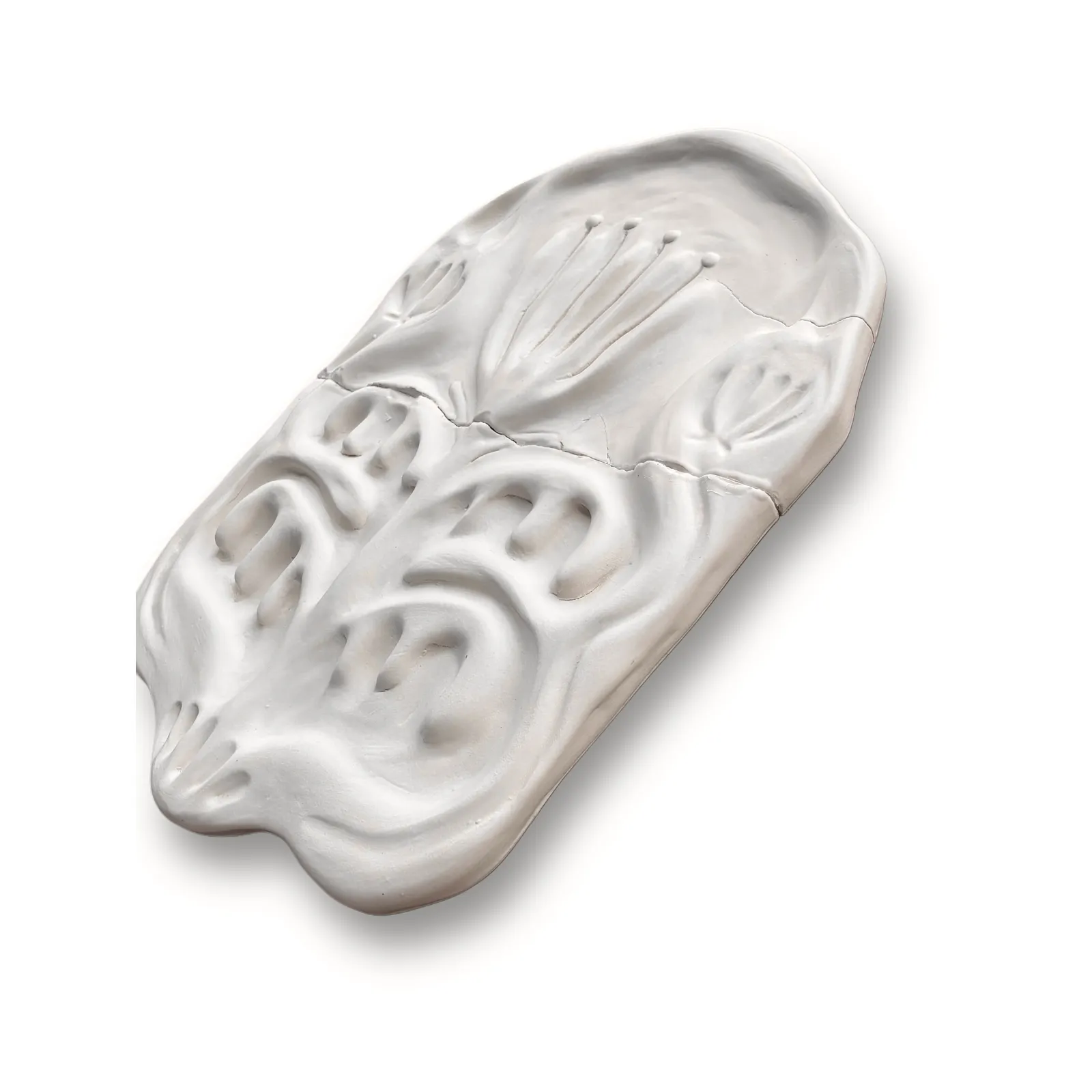Image of Ceramic flower by Diana Ruban , size: 40,4 x 28,7 x 2,6 cm, made of ceramics, Sculpture medium, from Georgia, part of the Ceramics and modeling series Photo 2 of 3.