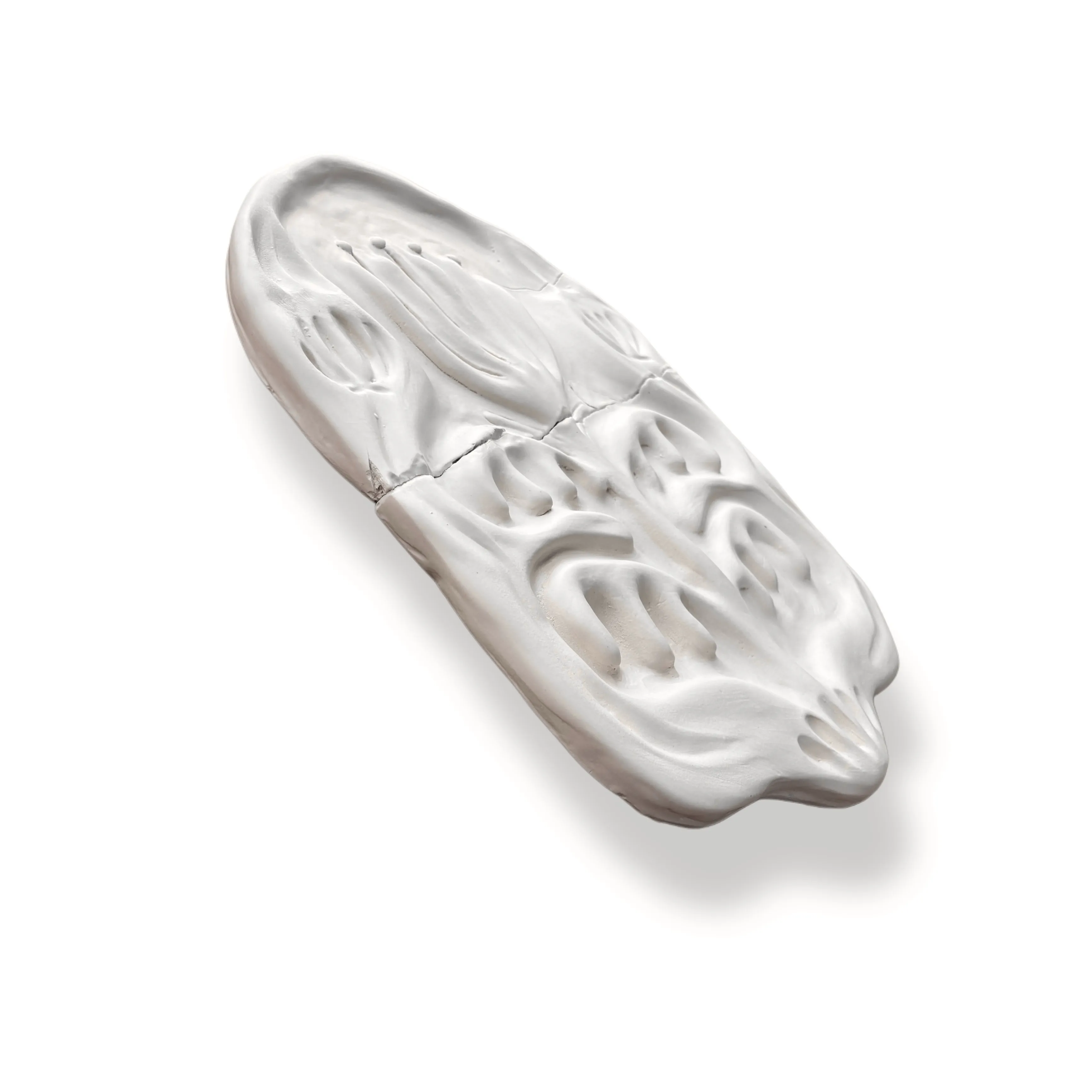Image of Ceramic flower by Diana Ruban , size: 40,4 x 28,7 x 2,6 cm, made of ceramics, Sculpture medium, from Georgia, part of the Ceramics and modeling series Photo 3 of 3.